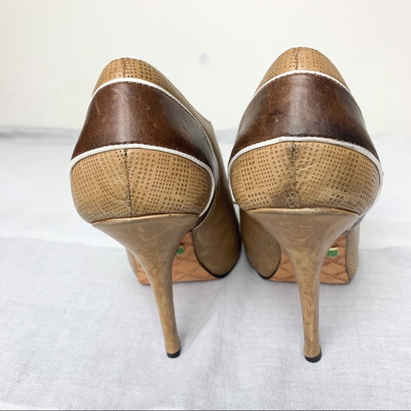 L.A.M.B. Peep Toe Lace Up Stiletto Booties Brown 8 - Picture 7 of 10